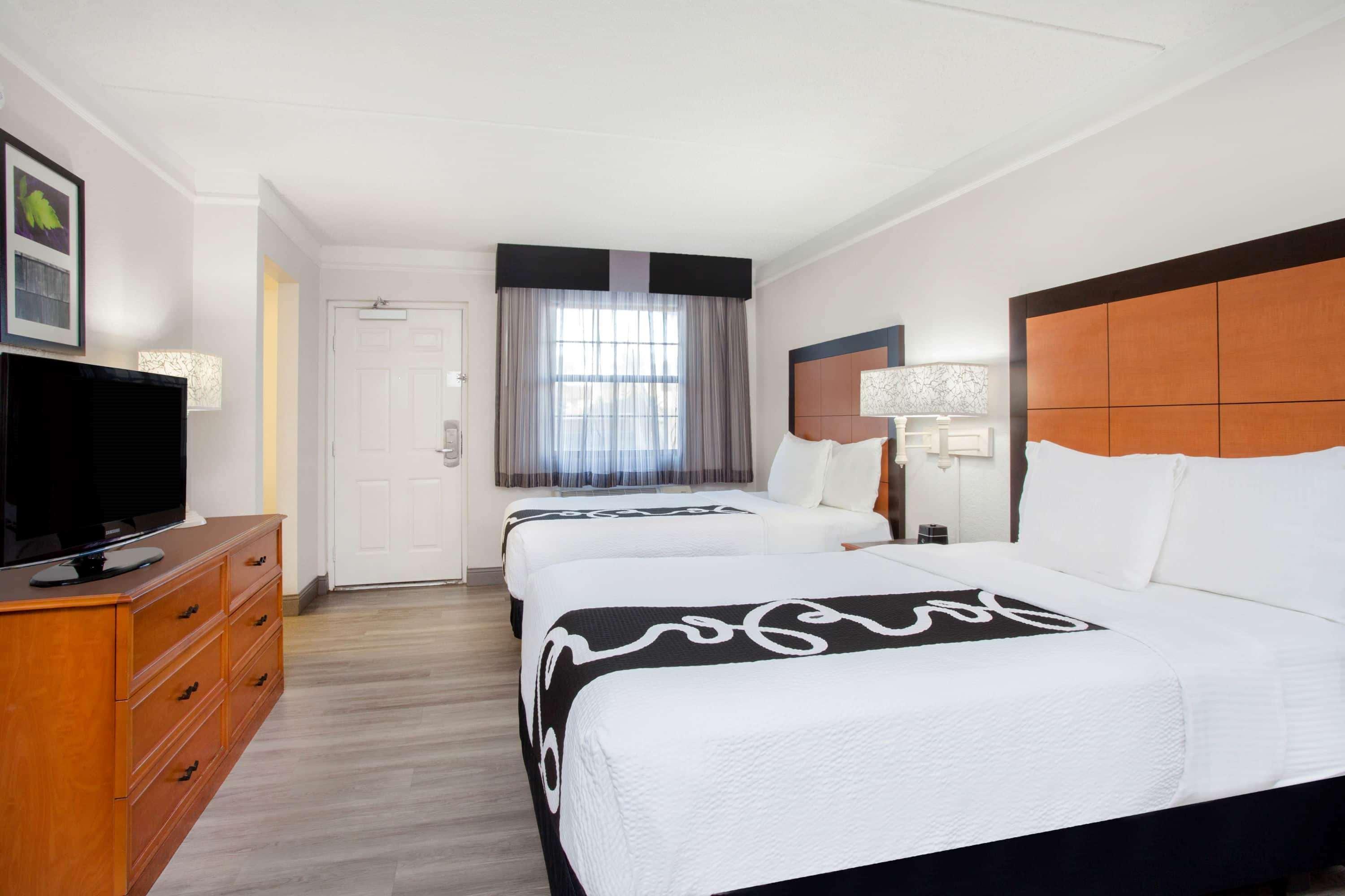 Baymont By Wyndham Fort Myers Central Экстерьер фото